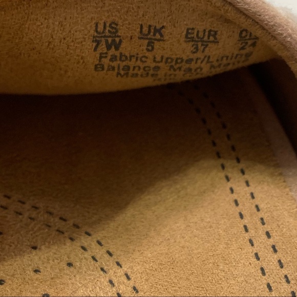 Sandals - Picture 6 of 6